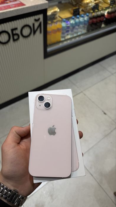 IPhone 13 в идельном состоянии