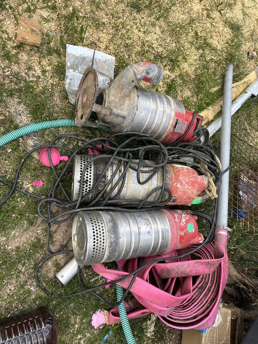 Pompe submersibile import anglia de mare capacitate.preturi intre 500 si 700€