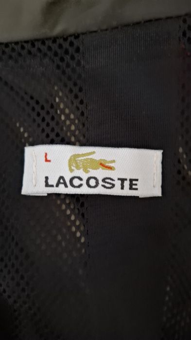 Ветровка на марка Lacoste