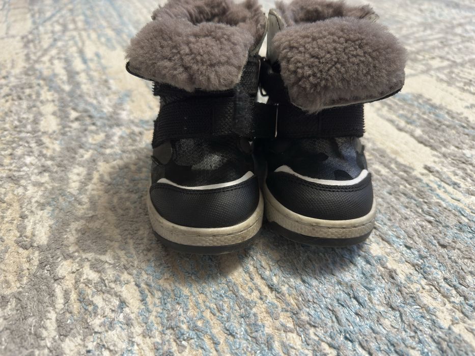 зимние ботинки детские