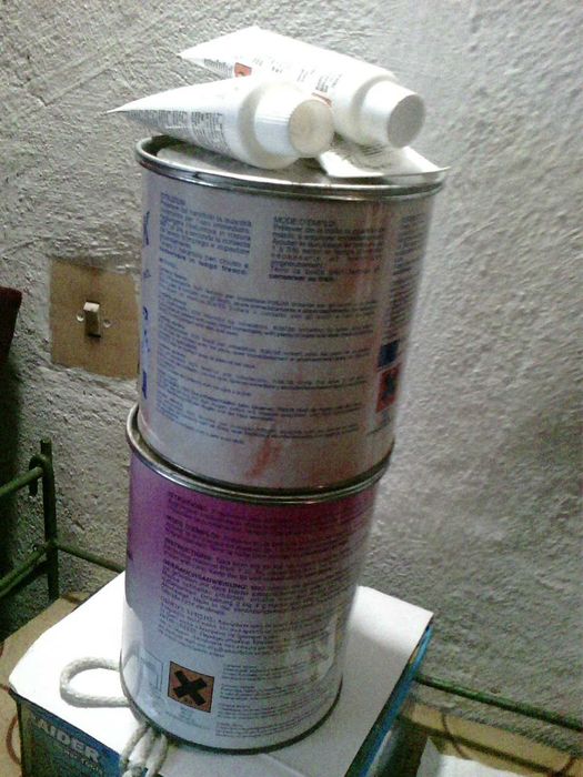 продавам импреграционна паста за камък и 120плочки фаянс