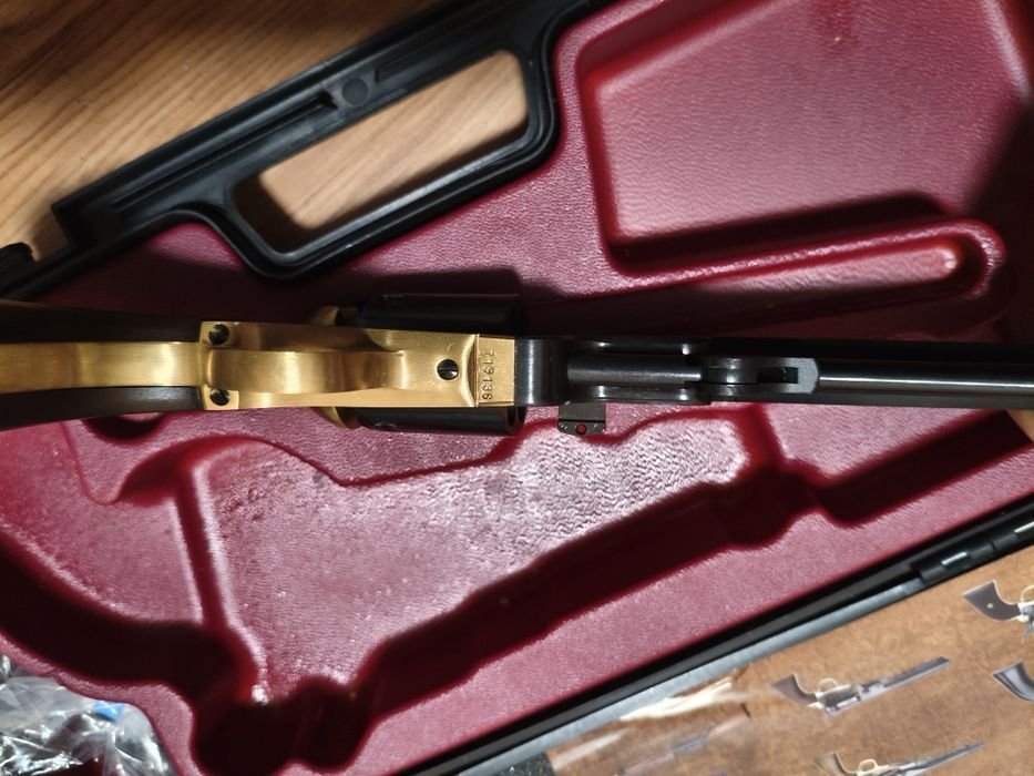 Колт нави cal 44. Револвер , хайдушко,ятаган, кремъклия.