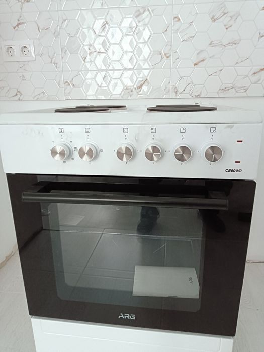 Продам плиту электрическую ARG