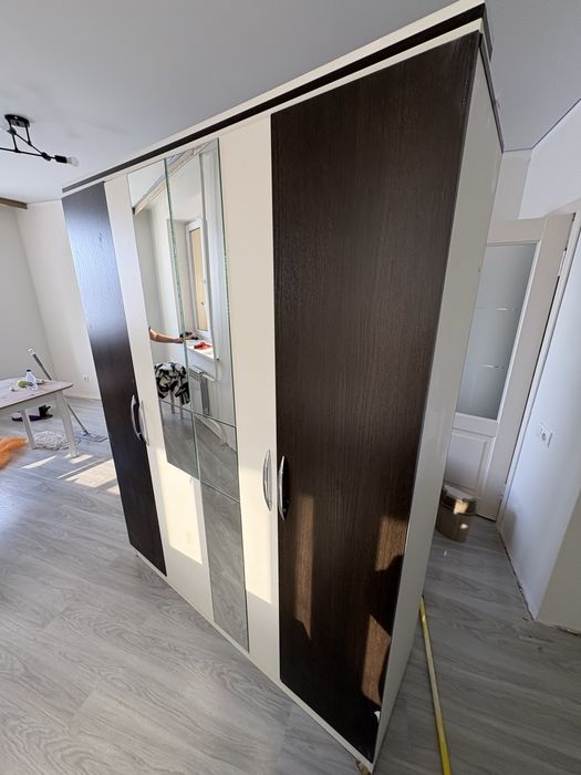 Шкаф Lider с зеркалом