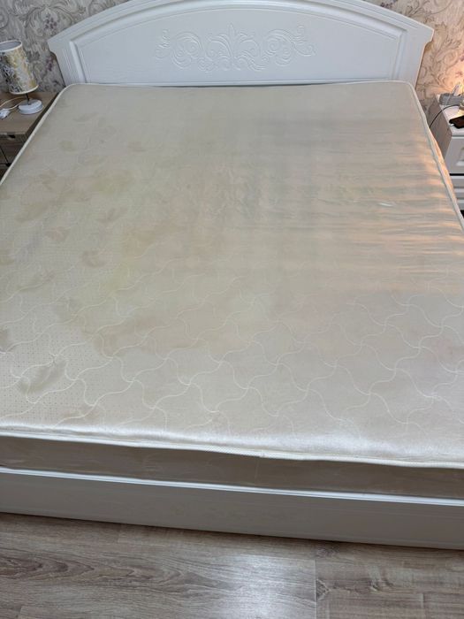 Продам два матраса в одни руки