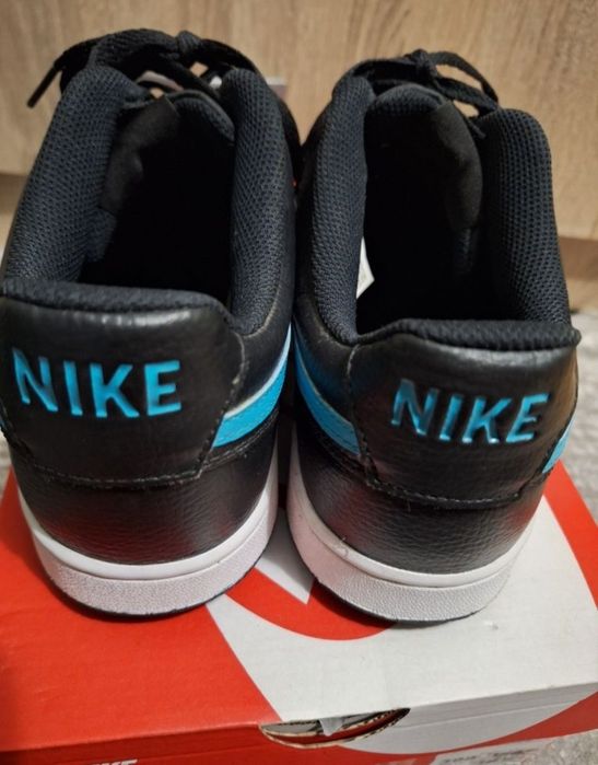 Маратонки Nike court vision