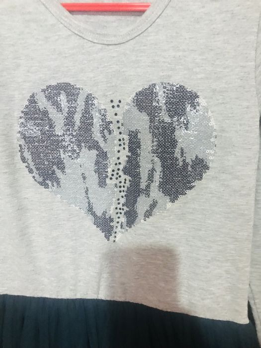 Красива рокля за момиче размер 128-134 см