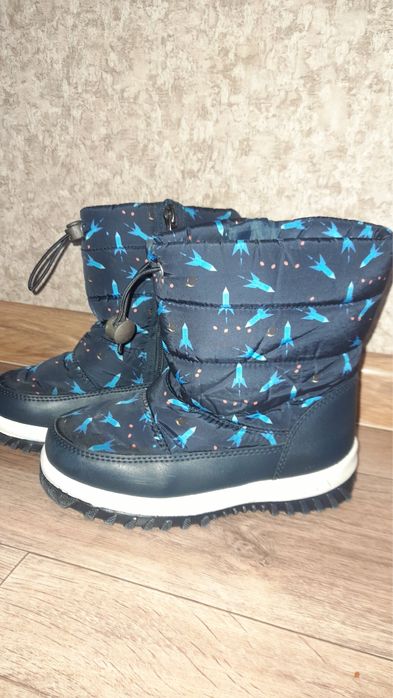 Детская обувь дутики