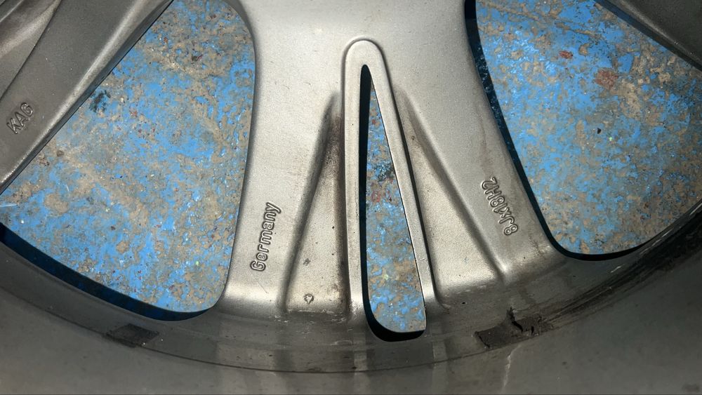 Vand roti VW - 235/40/18