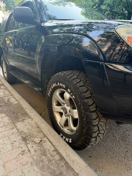 Toyota 4 RUNNER 2004 года