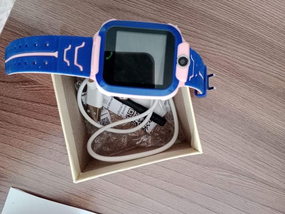 Смарт часы с симкой.