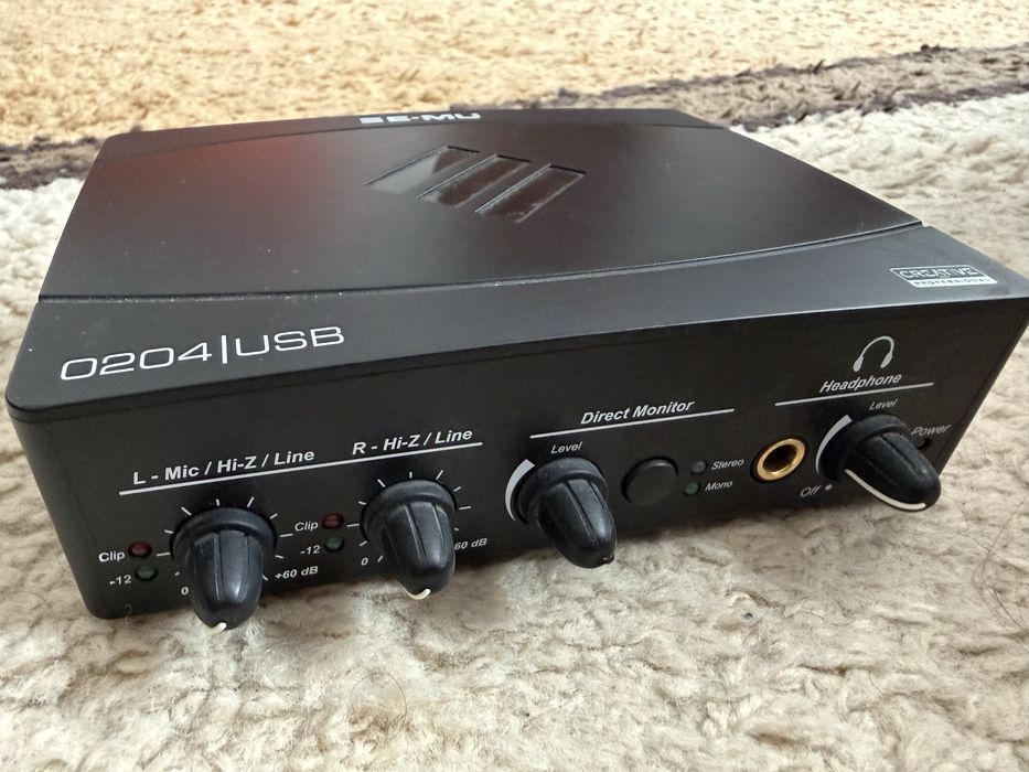 Interfata audio EMU0204