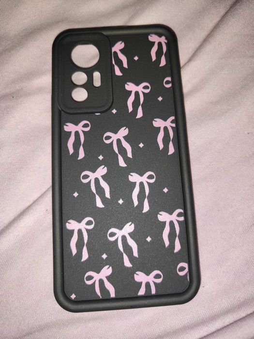 Чисто нови не ползвани калъфи за телефон Xiomi 12 lite