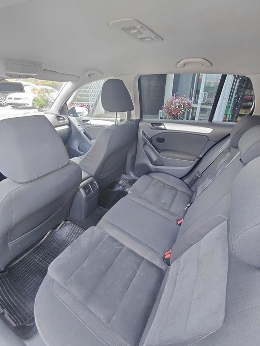 VOLKSWAGEN Golf 2010 — imagine 5