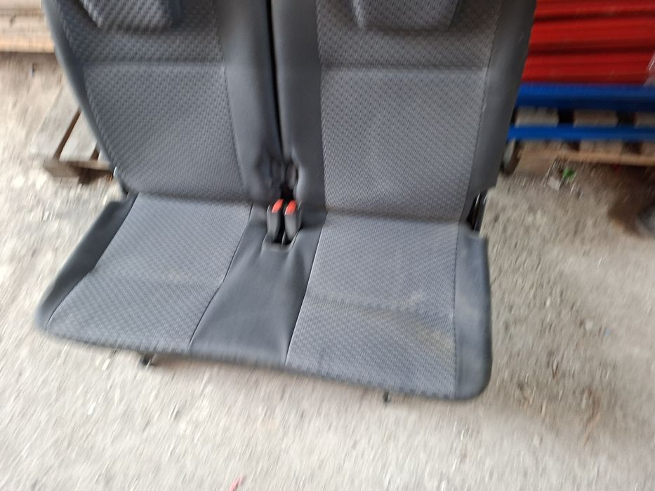 3-и ряд сидени лада ларгус