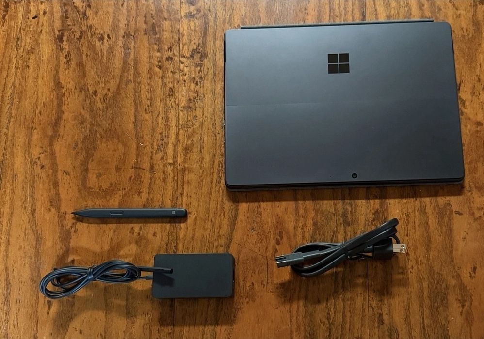 Microsoft Surface Pro 11 Snapdragon X Elite OLED 16/512G +KB+Stylus