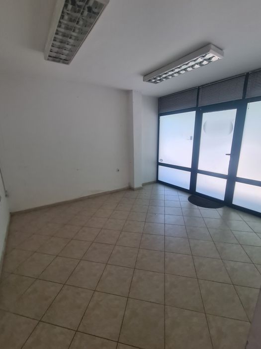 Продава се Офис в Пловдив, Гагарин - 120 кв.м за 6 €/кв.м - Снимка #9