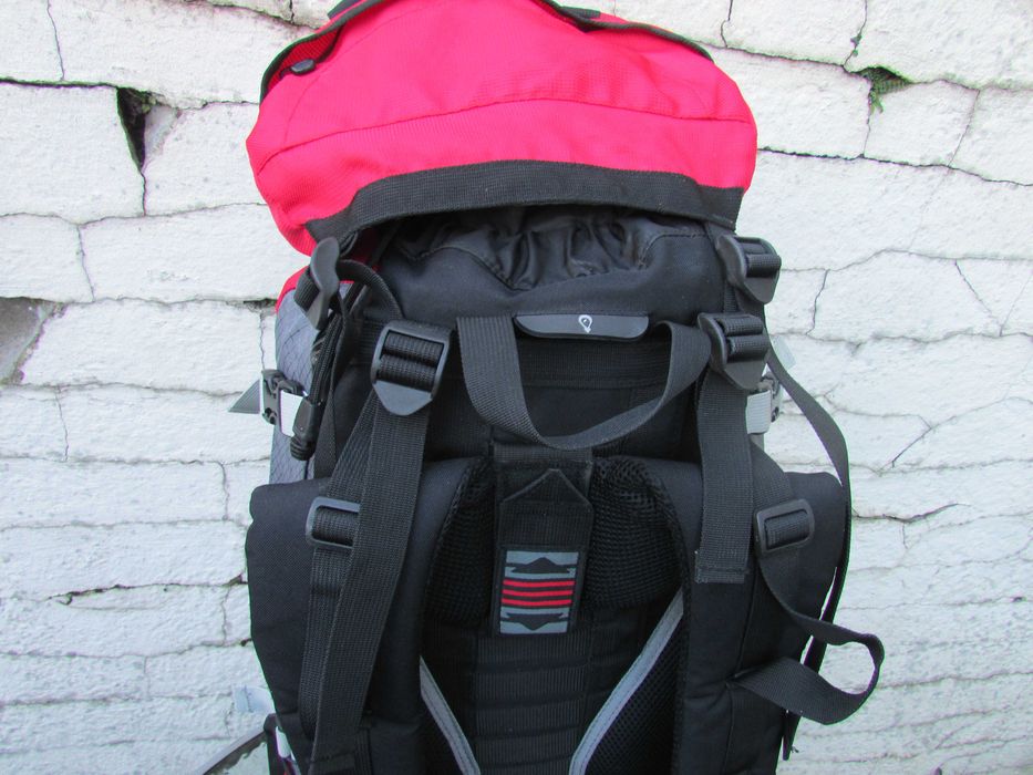 Туристическа раница Gelert Core 65+10L