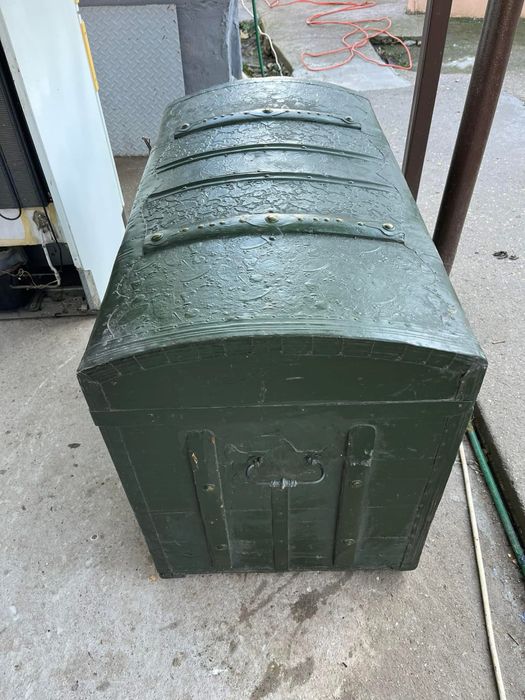 Винтидж сандък стар