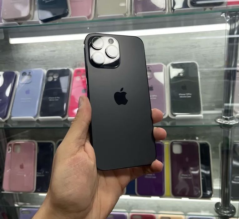 Корпусы, задние крышки на iPhone XR 15 Pro,14 Pro