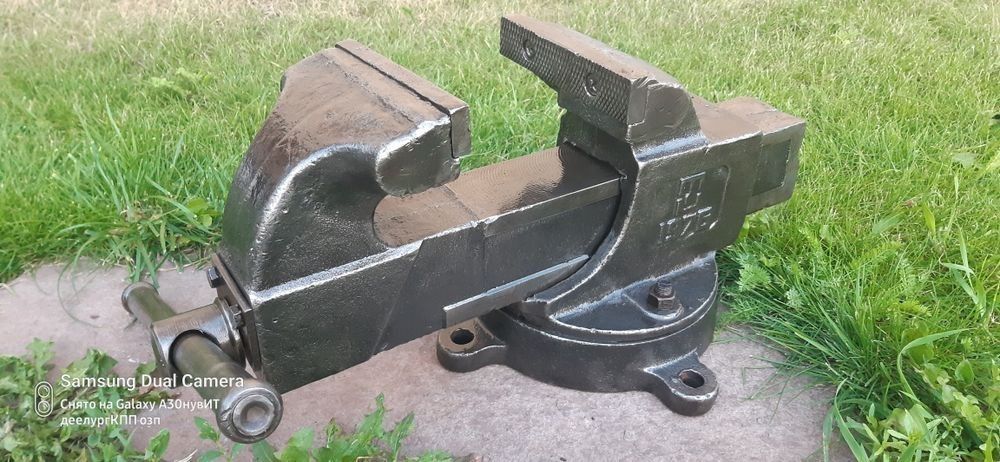 тиски ссср большие