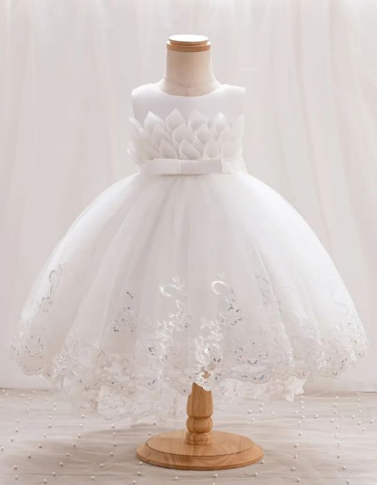 Прокат детских платьев