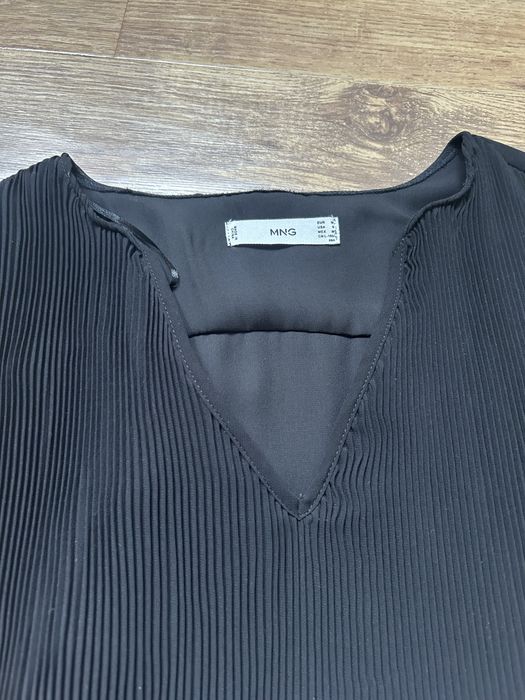 Рокля на Mango