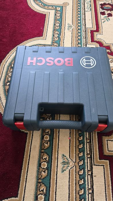 Профессиональный импакт Bosch  GDR 18V-215