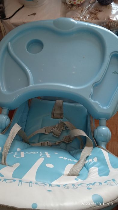 Стульчик для кормления.