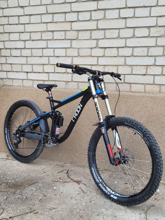 Vând FURCA Rockshox Boxxer RC 26"