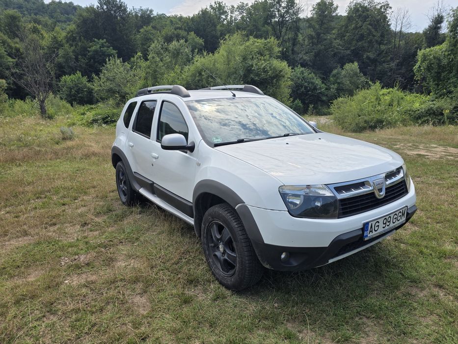 Proprietar Vand Dacia Duster 1.6 4x4.