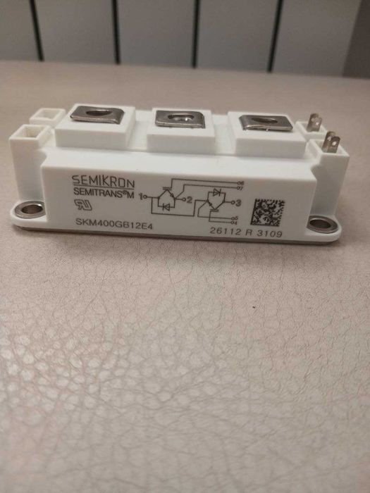 IGBT модуль SKM400GB12E4