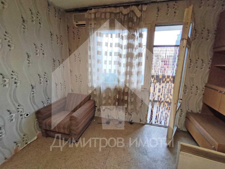 Продава се Едностаен апартамент в Нови пазар - 42 кв.м за 786 €/кв.м - Снимка #5