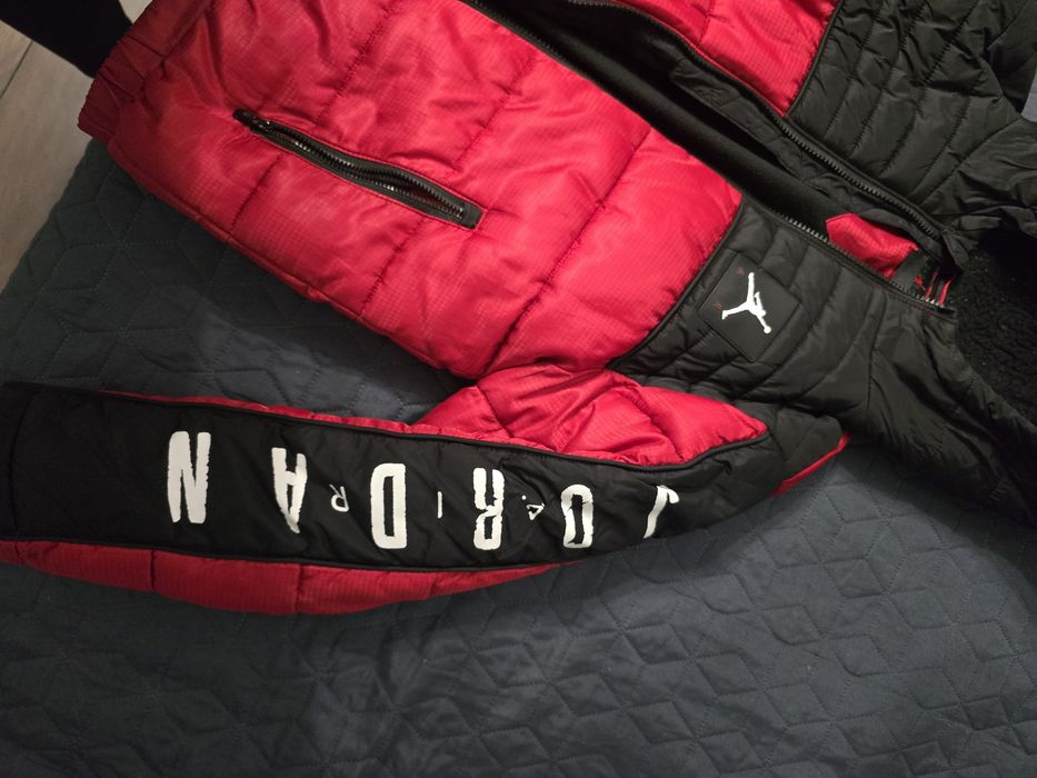 Много дрешки и обувки