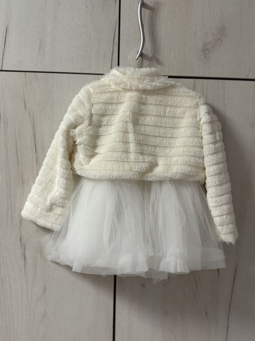 Официална рокля и обувки