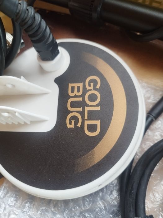 Продам металлоискатель Gold BUG