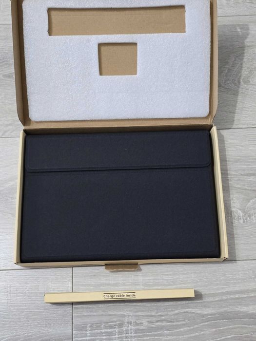 Husă CHESONA cu tastatură pentru Samsung Galaxy Tab A9+ 11” (2023)