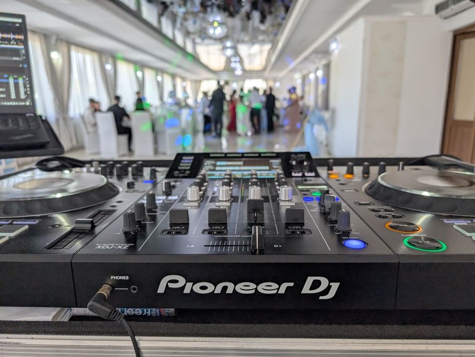 DJ & Sonorizari Evenimente & Schela de Lumini - BamSound