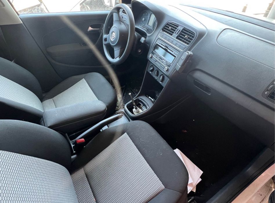 VW POLO 1.6TDI90кс На Части