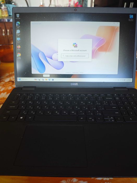Лаптоп Dell Latitude 3520 16gb