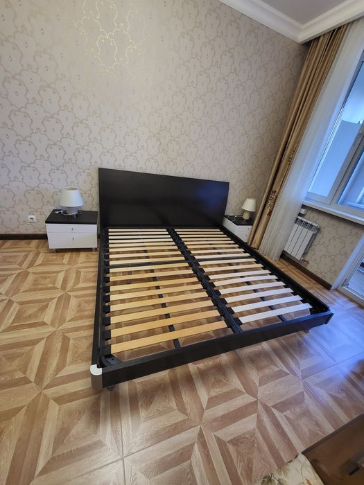 Двуспальные кровати с матрасами 200х160