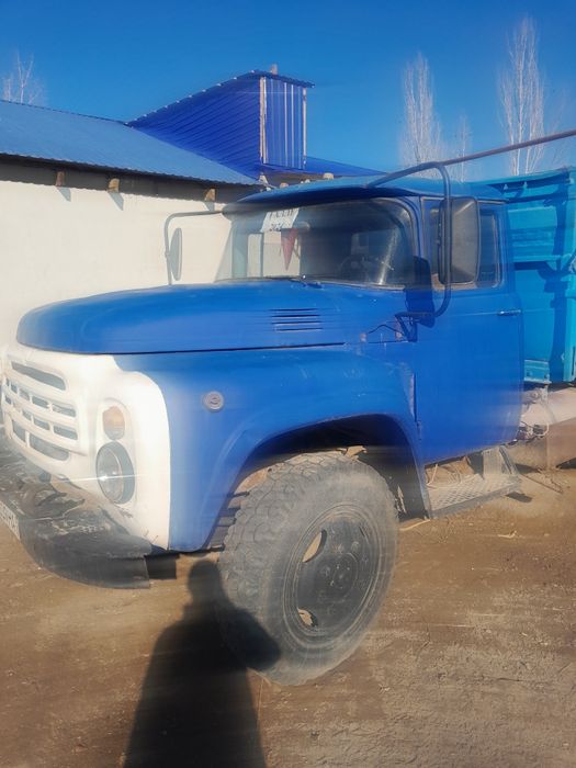 Зил 130  самасвал