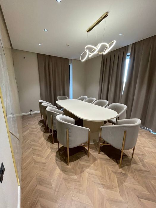 Сдается 4х ком квартира, ЖК Инфинити, ор-р: ул. С.Азимова, 130м²