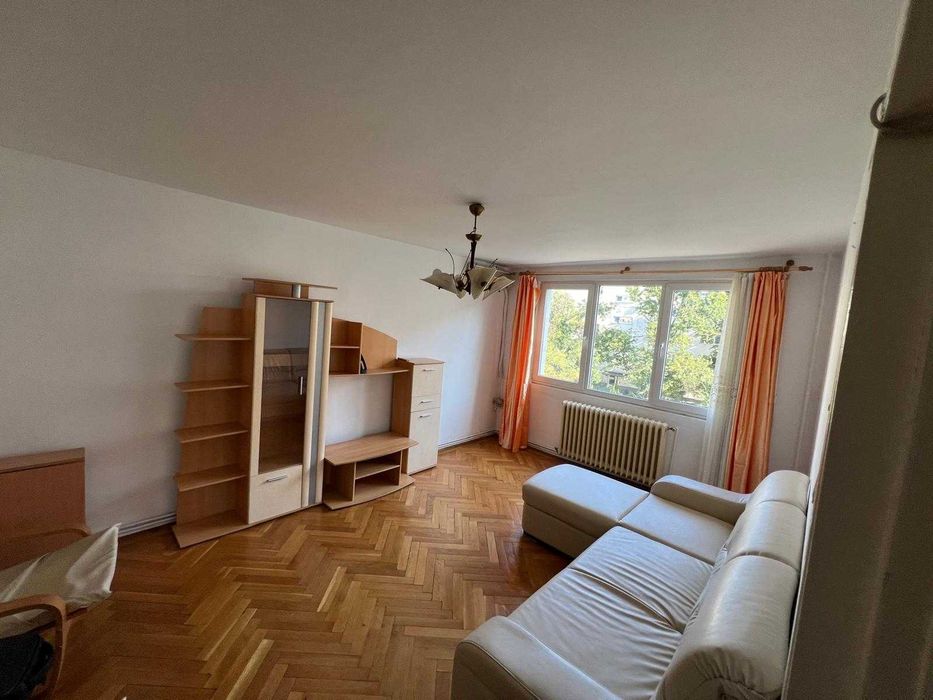3 Camere/Decomandat/Titan/Centrala