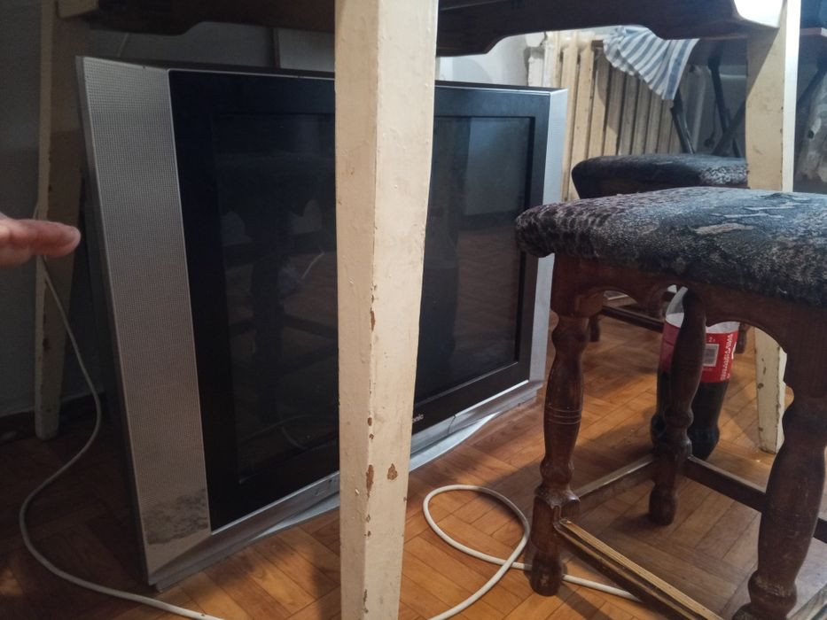 Отдам даром телевизор