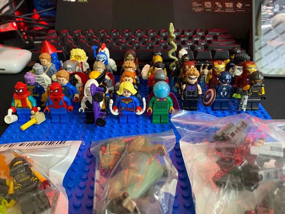 Лего фигурки, оригинал