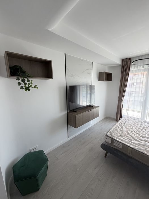 Studio-prima inchiriere complex Novum Viilor, loc parcare, mobilat premium