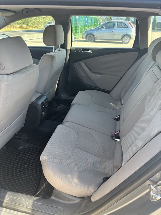 VOLKSWAGEN Passat 0 — imagine 5