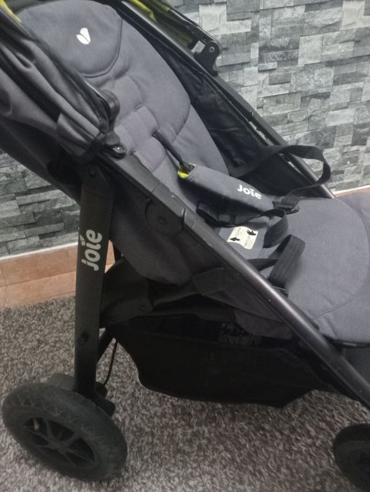 Căruț Joie sport