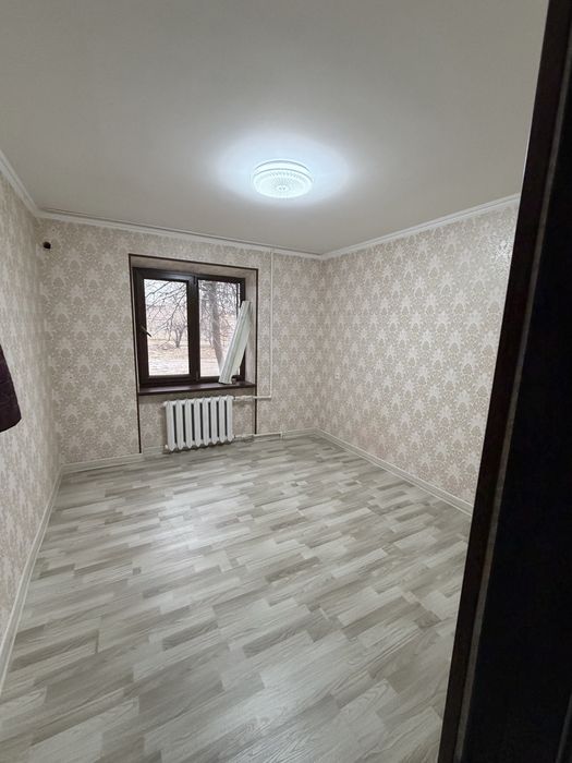 Продаётся квартира 4/1/4 с ремонтом в Мирзо Улугбекском (Набережный)